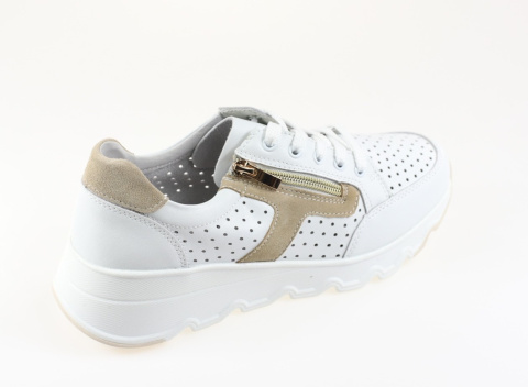 Skórzane sneakersy damskie na platformie T. Sokolski TS W24-245 biały Skórzane sneakersy damskie na platformie T. Sokolski TS W24-245 biały