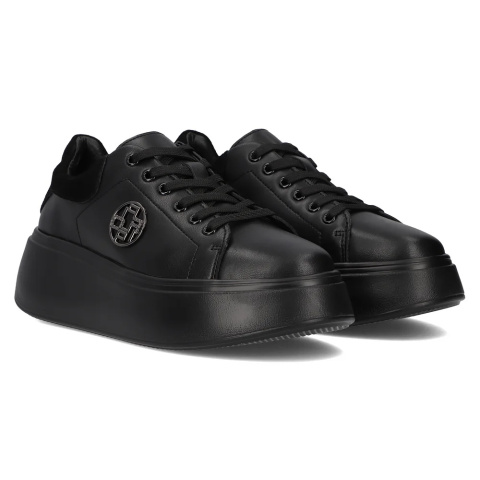 Skórzane sneakersy damskie na platformie Filippo DP6058/24BK BK czarny Skórzane sneakersy damskie na platformie Filippo DP6058/24BK BK czarny