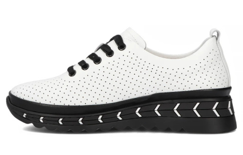 Skórzane sneakersy damskie na platformie Filippo DP6800/25 WH Skórzane sneakersy damskie na platformie Filippo DP6800/25 WH