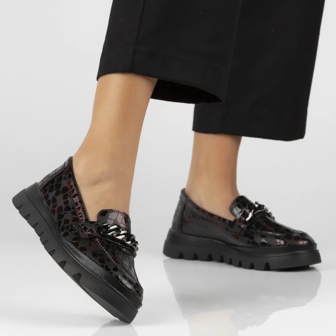 Skórzane półbuty damskie Filippo DP6467/25 BG bordo