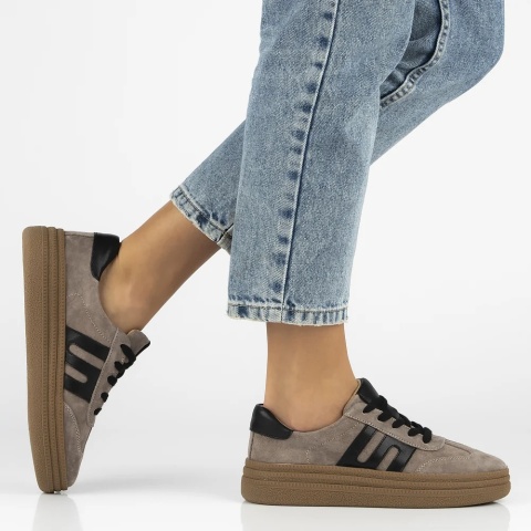 Skórzane sneakersy damskie na platformie Filippo DP7114/25 TP