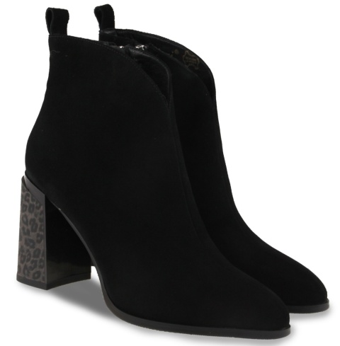 Skórzane botki damskie Evento 25BT24-9210 czarny