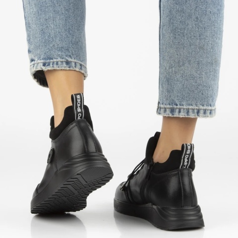 Skórzane botki damskie Filippo DBT7168/25 BK czarny