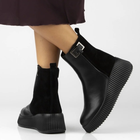 Skórzane botki damskie na platformie Filippo DBT7268/25 BK czarny