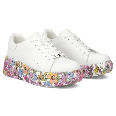 Skórzane sneakersy damskie na platformie Filippo DP7507/26 WH MLT biały