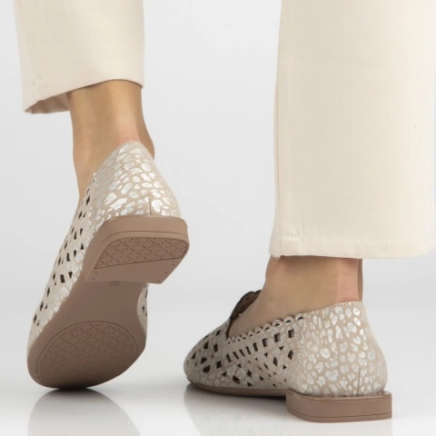 Skórzane półbuty Filippo DP7710/26 BE beż