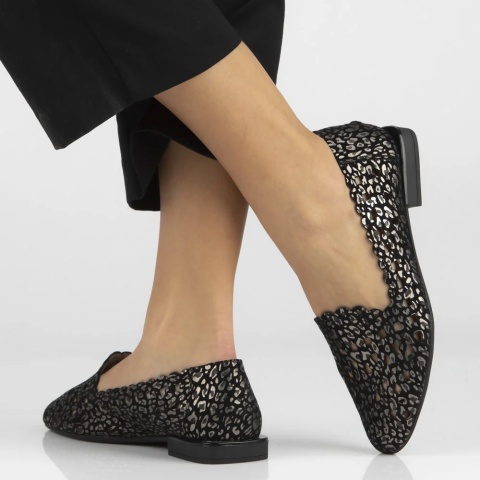 Skórzane półbuty Filippo DP7710/26 BK czarny