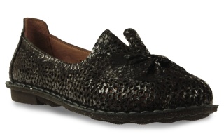 Skórzane półbuty damskie Comfortabel 830047-01 czarny