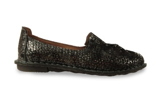 Skórzane półbuty damskie Comfortabel 830047-01 czarny