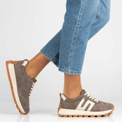 Skórzane sneakersy damskie na platformie Filippo DP6743/25 TP beż