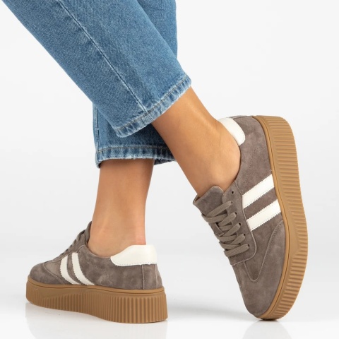 Skórzane sneakersy damskie na platformie Filippo DP6776/26 TP