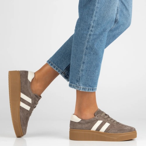 Skórzane sneakersy damskie na platformie Filippo DP6776/26 TP