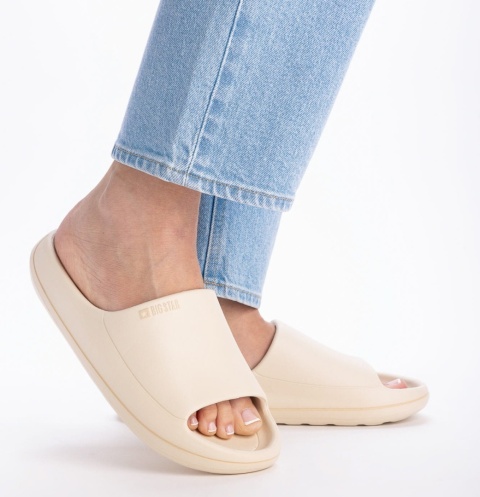 Klapki damskie Big Star NN274A040 beż