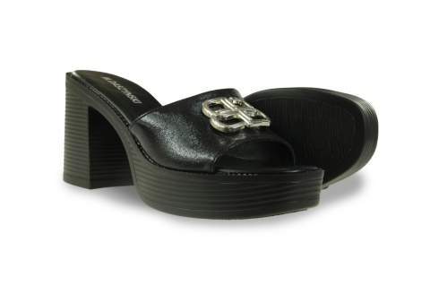 Klapki damskie M. Daszyński MR24146-3 czarny