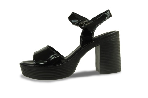 Sandały damskie M.Daszyński MR24146-2 czarny lakier