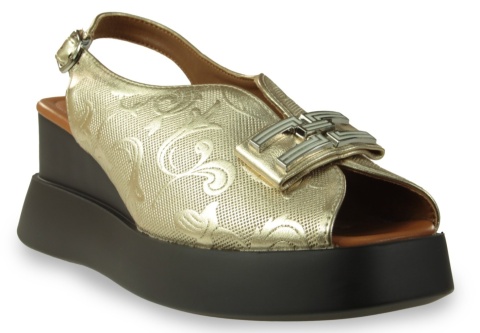 Sandały na platformie M. Daszyński SA209-7 złoty