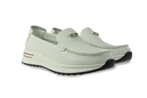 Skórzane mokasyny 26PB32-9793 biały