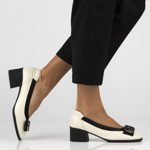 Skórzane półbuty Filippo DP6960/26 BE beż