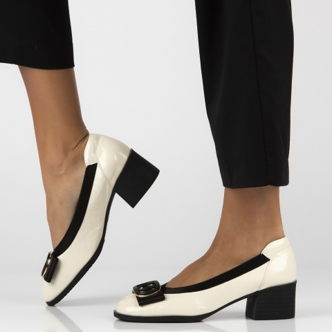 Skórzane półbuty Filippo DP6960/26 BE beż