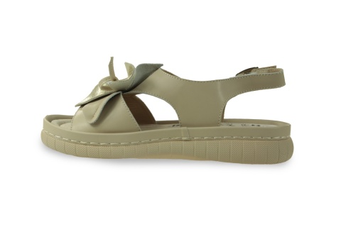 Skórzane sandały na platformie Evento 26SD18-33 beż