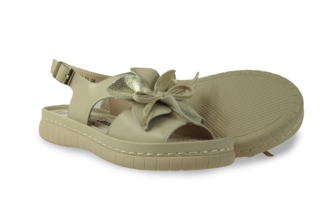 Skórzane sandały na platformie Evento 26SD18-33 beż