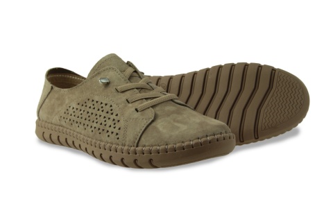 Skórzane sneakersy damskie na platformie Evento 26PB17-9771 beż