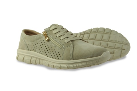 Skórzane sneakersy damskie na platformie Evento 26PB18-131 beż