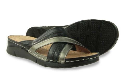 Klapki damskie Cabin 10705-1 czarny