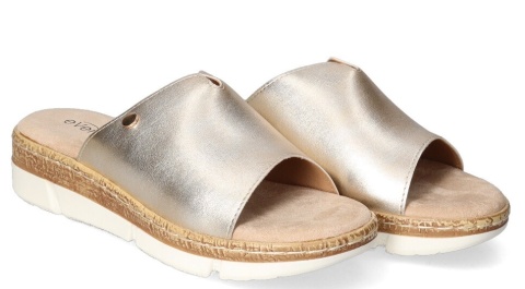 Klapki damskie Evento 25SD35-8829 złoty