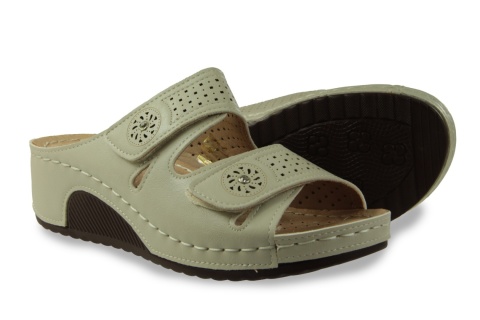 Klapki damskie na koturnie Cabin 10700-5 beż