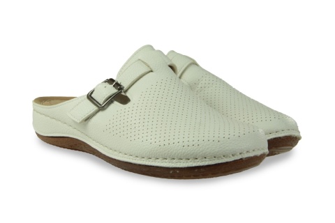 Klapki damskie z pełnym przodem Evento 26SD02-9928 biały