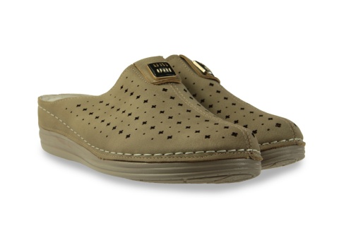 Klapki damskie z pełnym przodem Evento 26SD02-9937 brąz