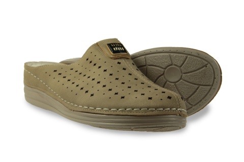 Klapki damskie z pełnym przodem Evento 26SD02-9937 brąz