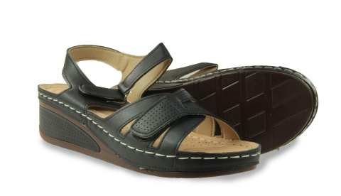 Sandały damskie na koturnie Cabin 10699-1 czarny