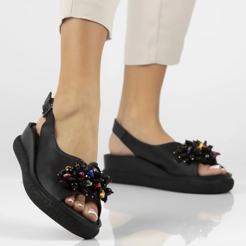 Skórzane sandały na platformie Filippo DS6983/26 BK czarny