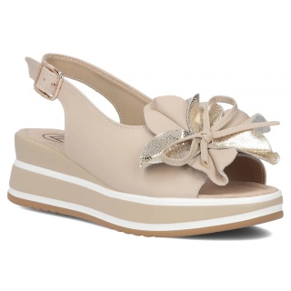 Skórzane sandały na platformie Filippo DS7045/25 BE beż