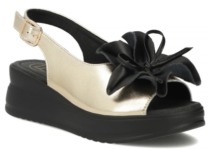 Skórzane sandały na platformie Filippo DS7045/25 GO złoty