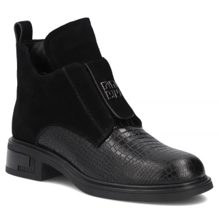 Botki damskie FilippoDBT8201/26BK czarny