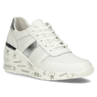 Skórzane sneakersy damskie na platformie Filippo DP3550/22 WH białe