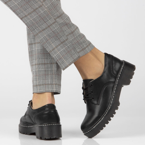 Glany damskie ze skóry naturalnej Filippo GLN441/22 BK czarne Glany damskie ze skóry naturalnej Filippo GLN441/22 BK czarne