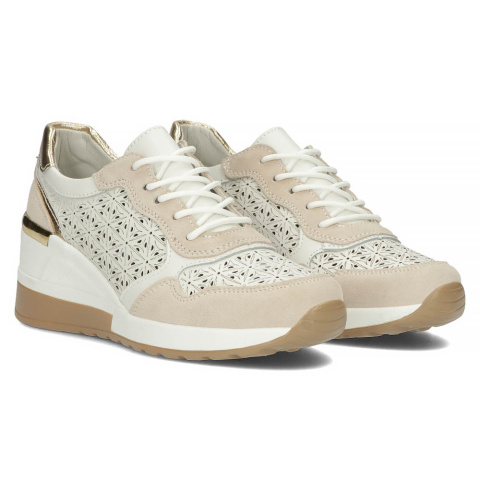 Skórzane sneakersy damskie na platformie Filippo DP4669/23 WH biały Skórzane sneakersy damskie na platformie Filippo DP4669/23 WH biały
